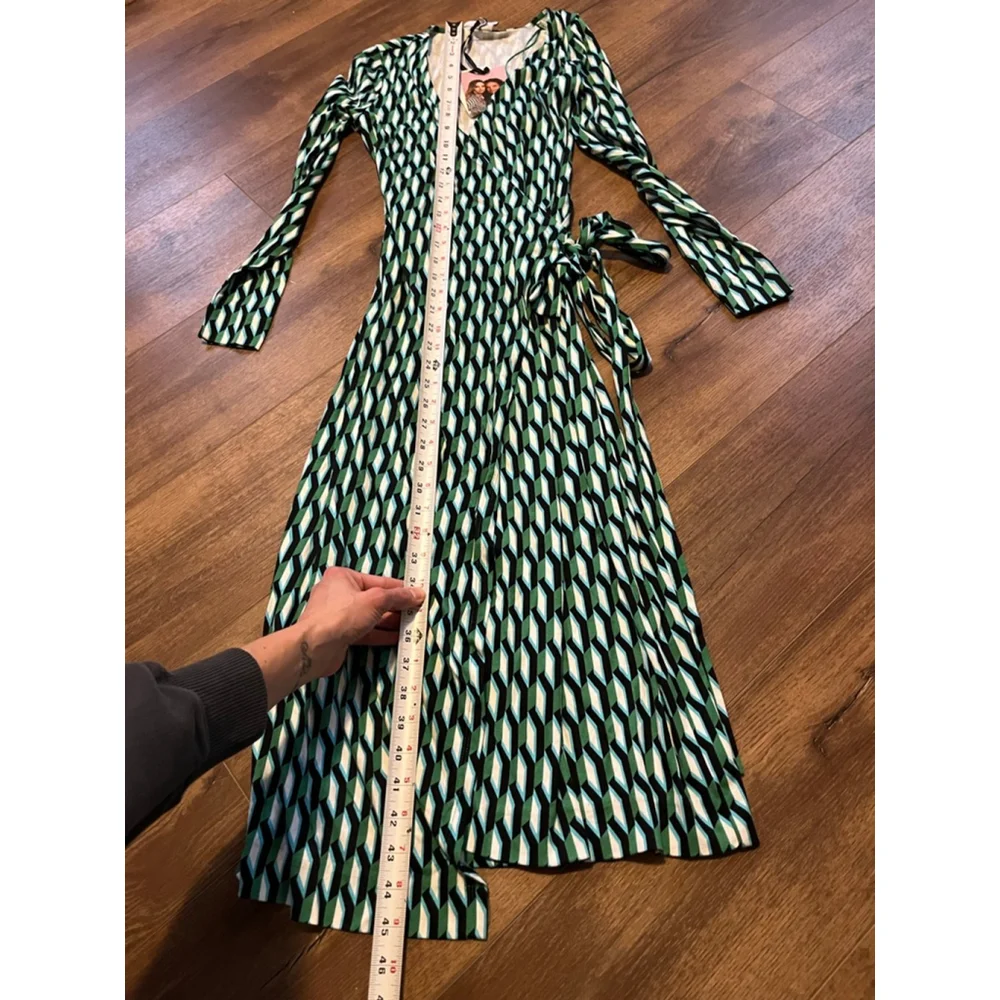 Diane Von Furstenberg x Target NWT midi geometric wrap dress XS